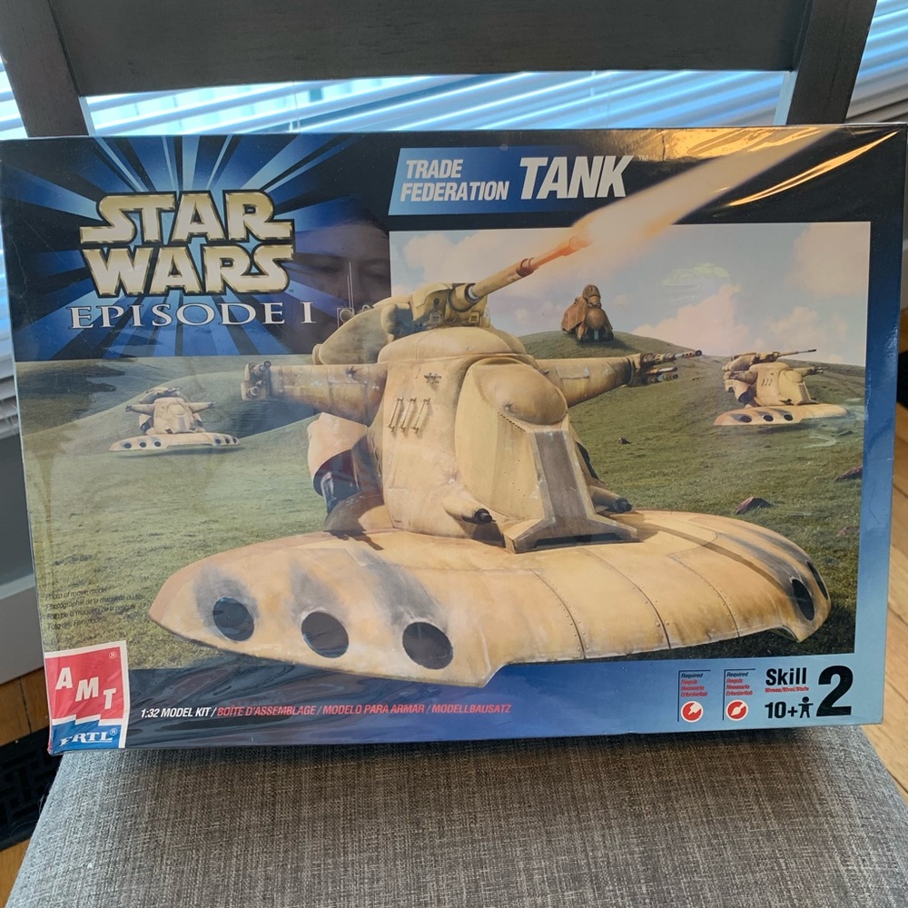 Star Wars Episode 1 Trade Federation Tank - Build a Model